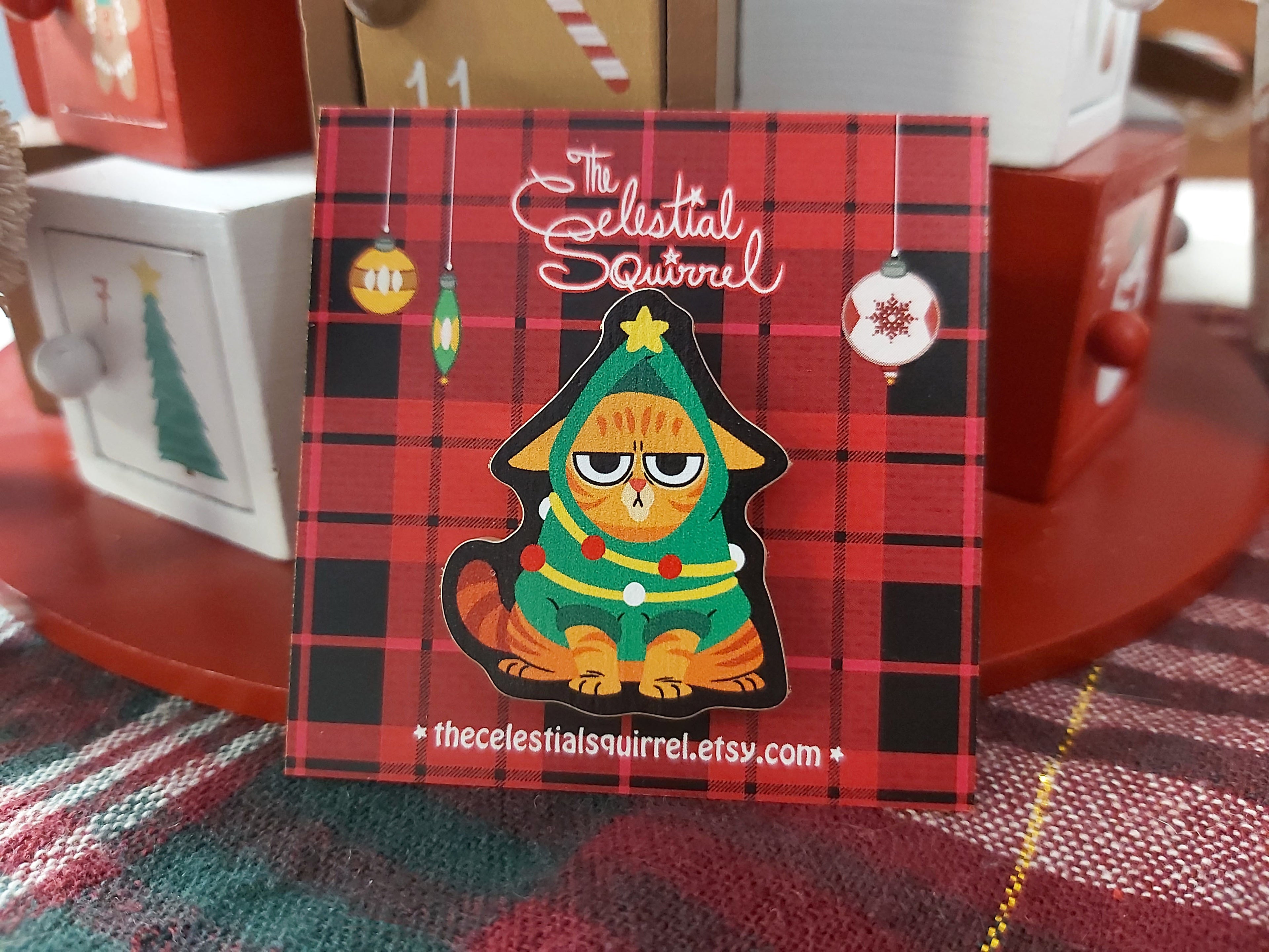 Christmas Tree Kitty 1.5x1.5 Wooden Pin