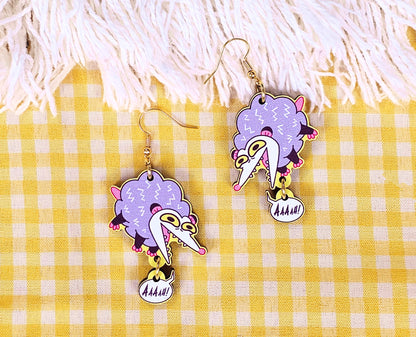 Screaming Opossum Dangle Earrings - Retro 90s Style - Wood